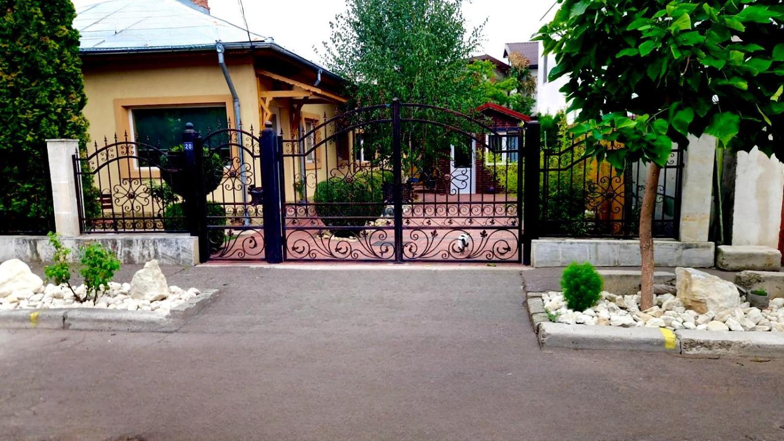 Casa Teo Hotel Buzău Exterior photo